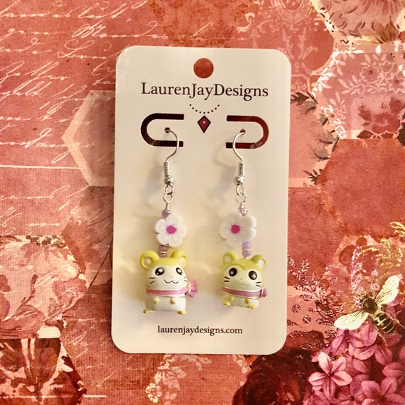 Hamtaro Pashmina Hamster Pendant White Flower Pink Beaded Dangle Earrings - Picture 2 of 5
